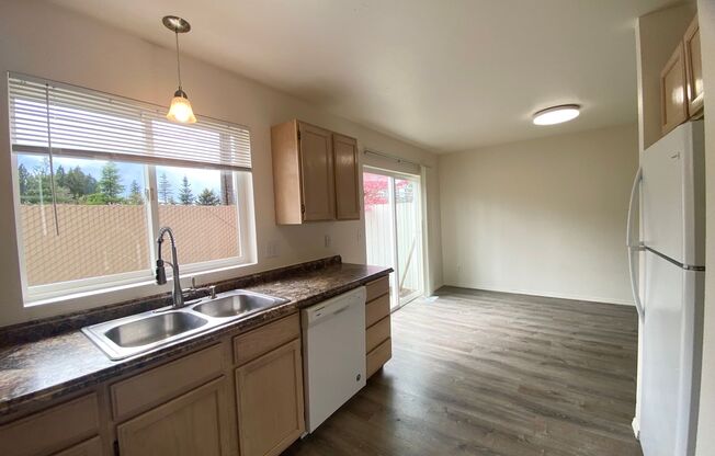 2991 Fruitland