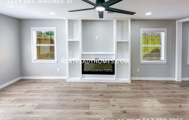 1219 DES JARDINES ST