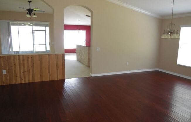 Beautiful 4 Bedroom/2 Bath home in FishHawk Ranch