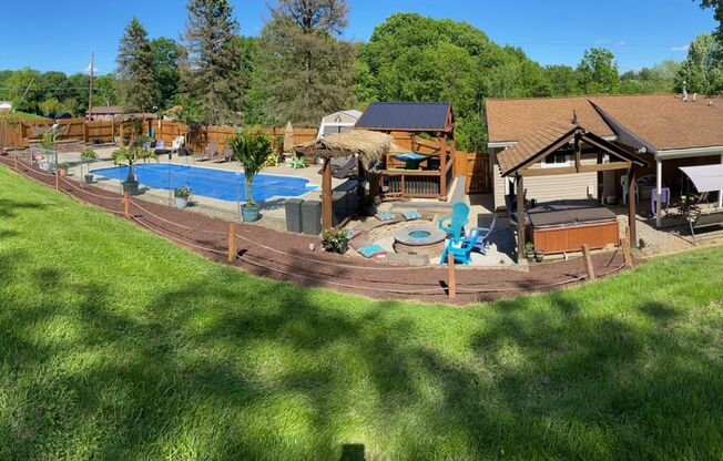 US OPEN RENTAL: Resort-like property!