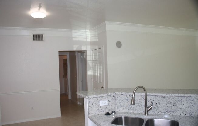 1 bed, 1 bath, 883 sqft, $1,600, Unit 3417West104