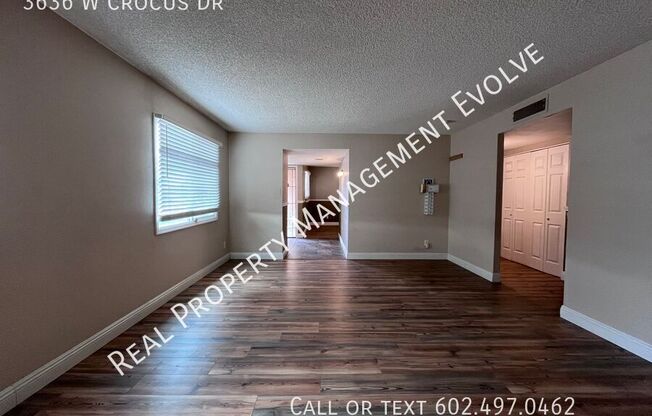 3636 W CROCUS DR