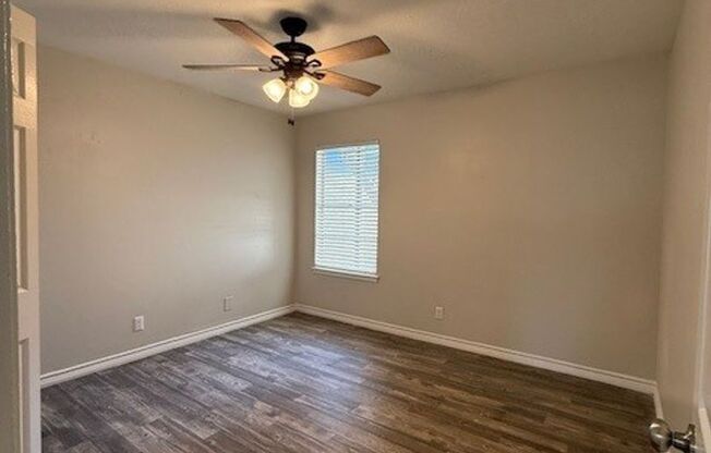 3 beds, 2 baths, 1,256 sqft, $1,500, Unit 09-0907 W/D
