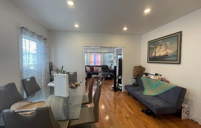 3 beds, 1 bath, 1,200 sqft, $3,295, Unit 45