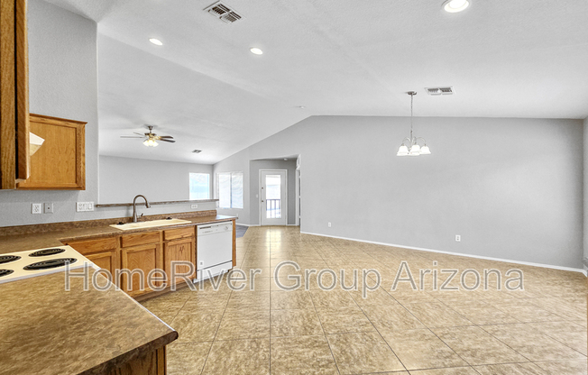 15526 N 159 CT