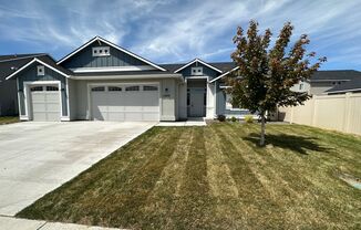 Beautiful 3bed, 2bath, 3car 1,948sq.ft. home in desirable Nampa - Sonata Pointe Sub