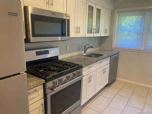 49-16 Douglaston Parkway