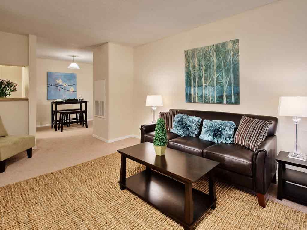 Welcome to Lakeshire Place Apartment Homes