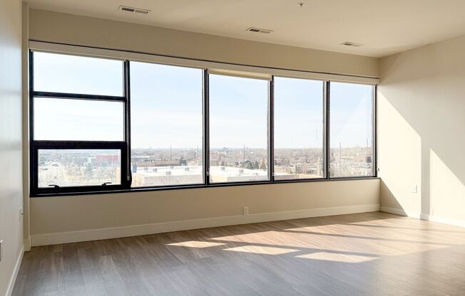 1 bed, 1 bath, 773 sqft, $1,895, Unit 908