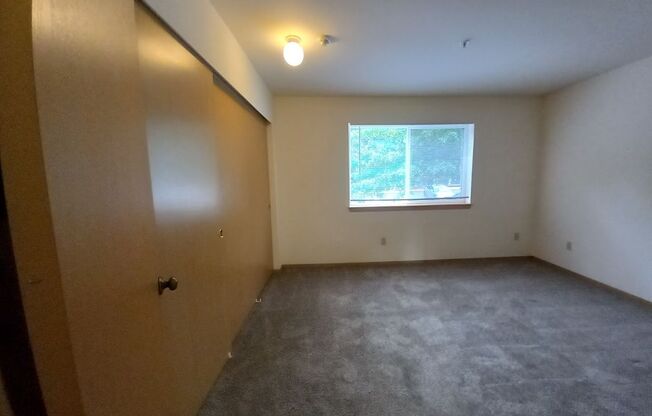 1 bed, 1 bath, 628 sqft, $1,595, Unit 225