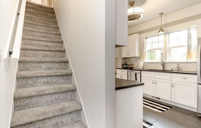 3 beds, 1.5 baths, $3,200