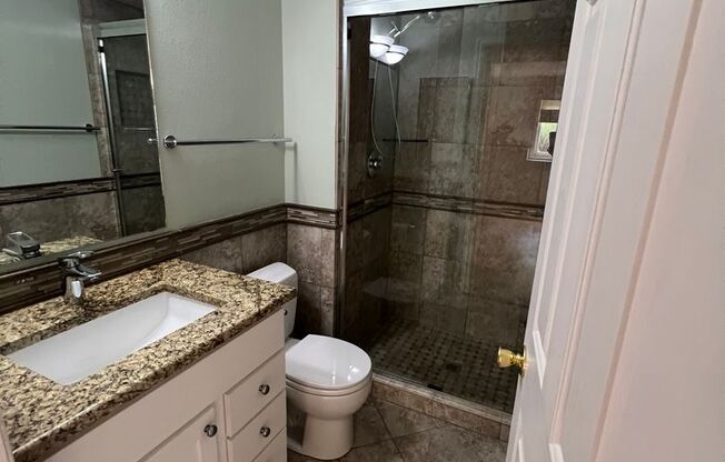 CHARMING 2 Bed 2 Bath Condo in Gunbarrel- Available NOW!