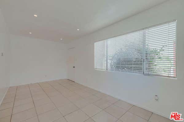 1 bed, 1 bath, 750 sqft, $2,575, Unit B