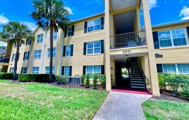 MOVE IN NOW!! Gated community Miriada! 1st floor 1X1.5 bath condo near pool area!!! Laminate wood flooring in living area and carpet in bedroom! Has washer & dryer! Gas stove & water heater!
