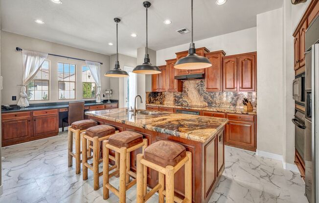 Fully Furnished Estate – Where Privacy Meets Luxury