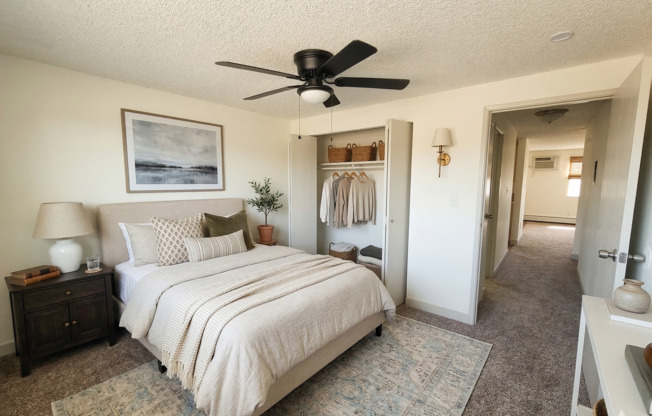 2 beds, 2 baths, 810 sqft, $1,199, Unit B-214
