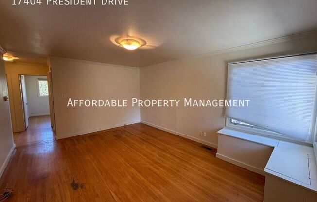 17404 PRESIDENT DR