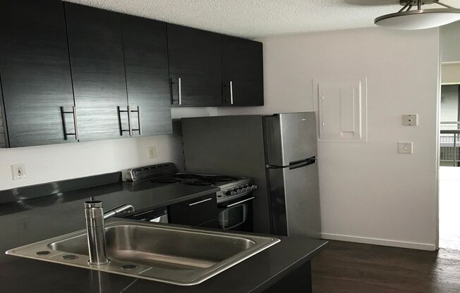 1 bed, 1 bath, 518 sqft, $1,355, Unit 204