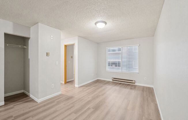 2 beds, 1 bath, 687 sqft, $1,995, Unit C404
