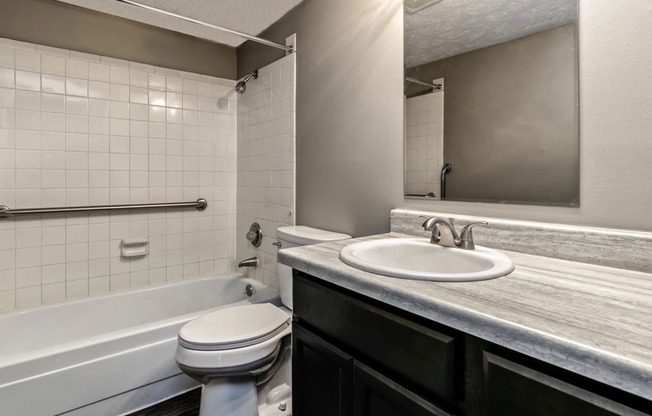 Remodeled bathroom at Edgewater Court Apartments, Omaha, NE