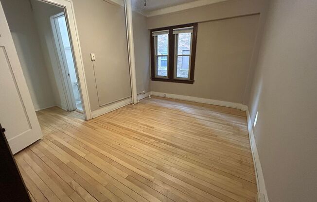 1 bed, 1 bath, $1,245, Unit 26