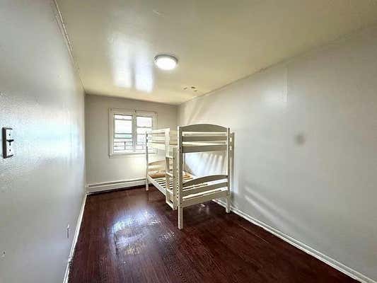 3 beds, 1 bath, 1,100 sqft, $3,400