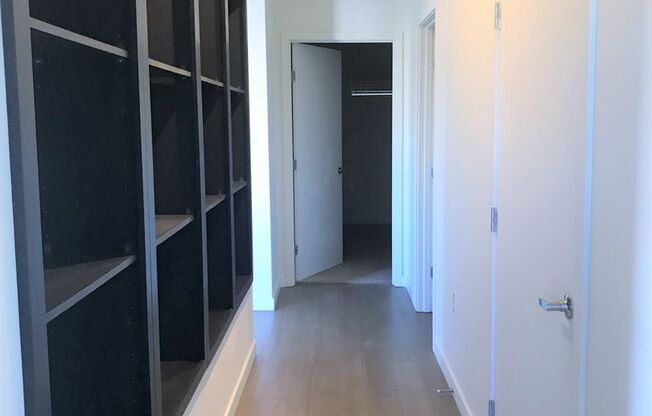 2 beds, 2 baths, $2,365, Unit 227