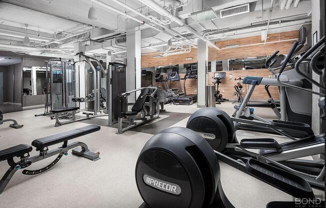 1 bed, 1 bath, $3,700, Unit 2J