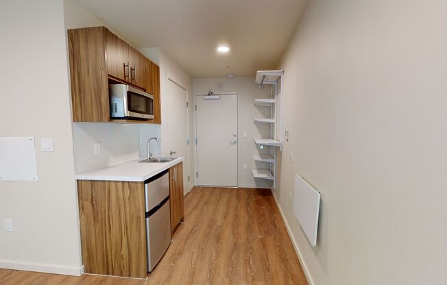 Studio, 1 bath, 175 sqft, $1,295, Unit 326