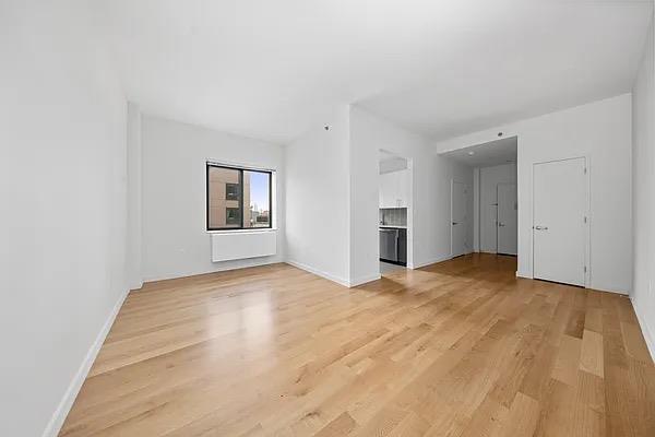 44 72 11 ST