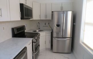 2 beds, 1 bath, $1,500