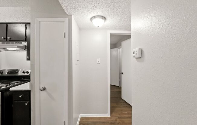1 bed, 1 bath, 600 sqft, $949, Unit 2001-125
