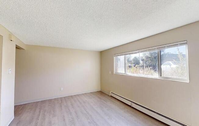 4740 SCENIC CIR