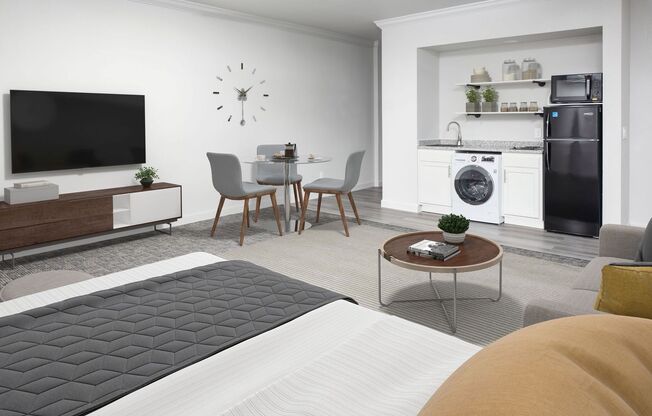 Studio, 1 bath, 500 sqft, $1,120, Unit 5210