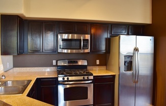 2 beds, 2 baths, $2,100