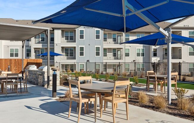 1 bed, 1 bath, 742 sqft, $1,520, Unit 5304