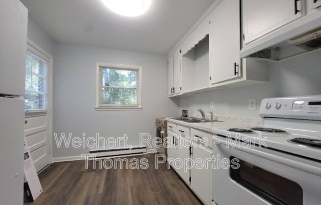 2708 E MAIN ST