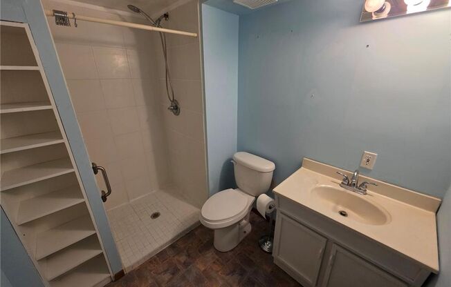 3 beds, 3 baths, 1,659 sqft, $2,900, Unit Rhine Court 3935