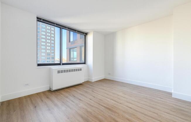 1 bed, 1 bath, 760 sqft, $6,000, Unit 9H