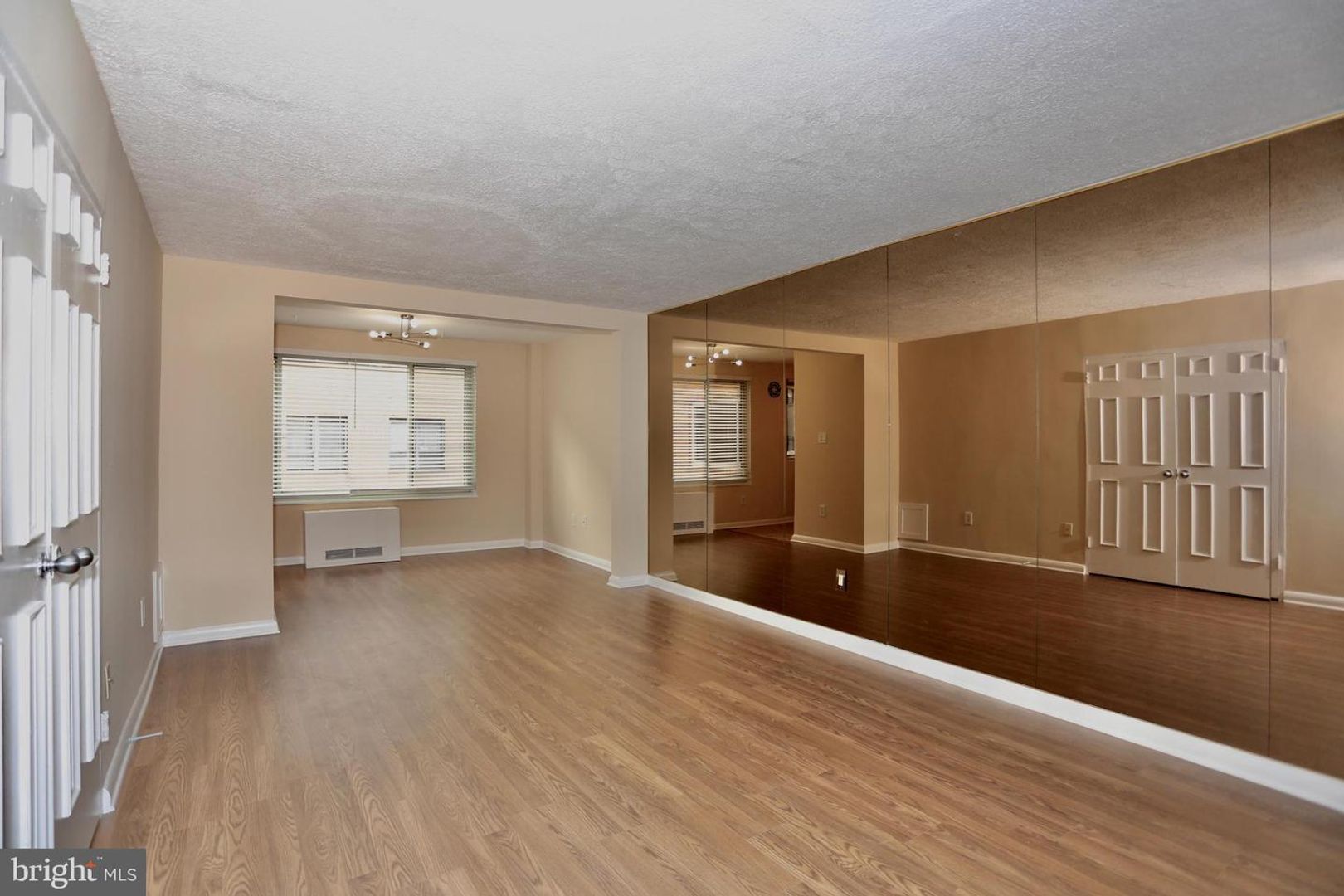Available for immediate move-in.
