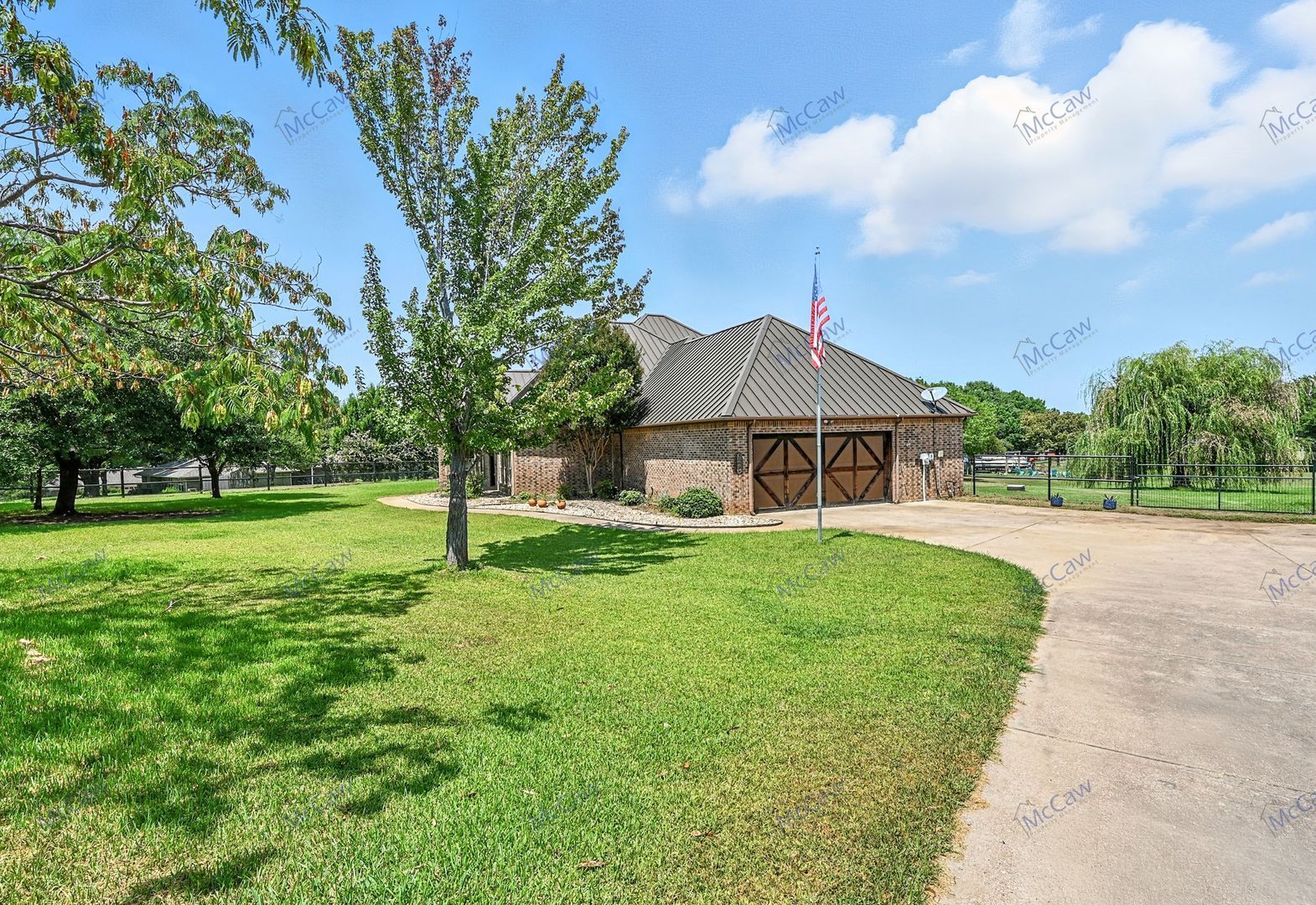 4405 GDN DR