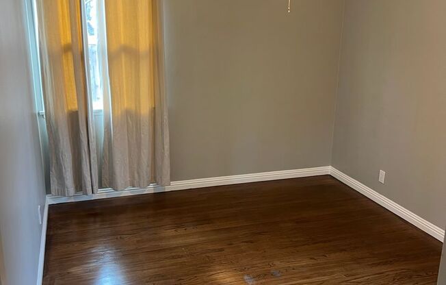 5 beds, 3 baths, $5,500, Unit 456
