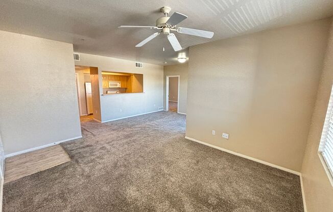 2 beds, 2 baths, $1,295, Unit UNIT 2080