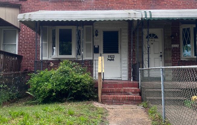 Cozy 2-Bedroom Home Available Now