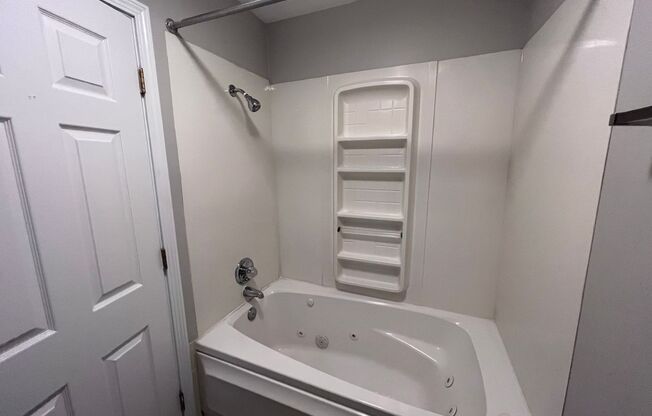 2 beds, 2 baths, 1,200 sqft, $1,495, Unit 102