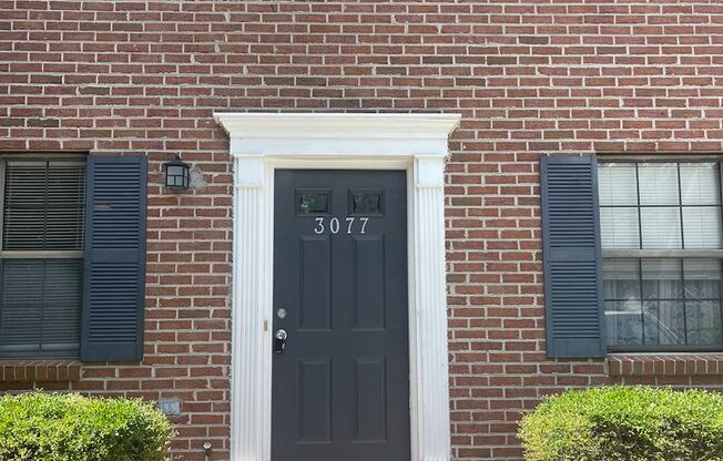 3077 PARKSIDE CT