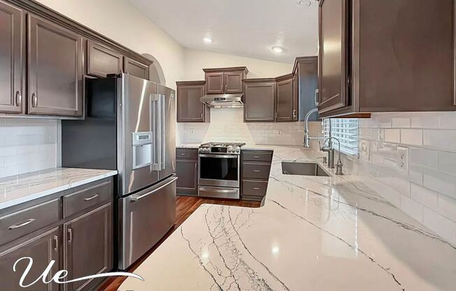 3 Bed 2 Bath Home off Garrity