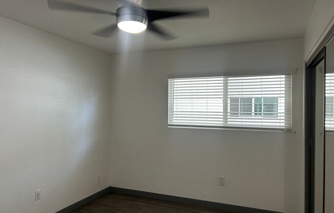 2 beds, 1 bath, 920 sqft, $2,990, Unit A086