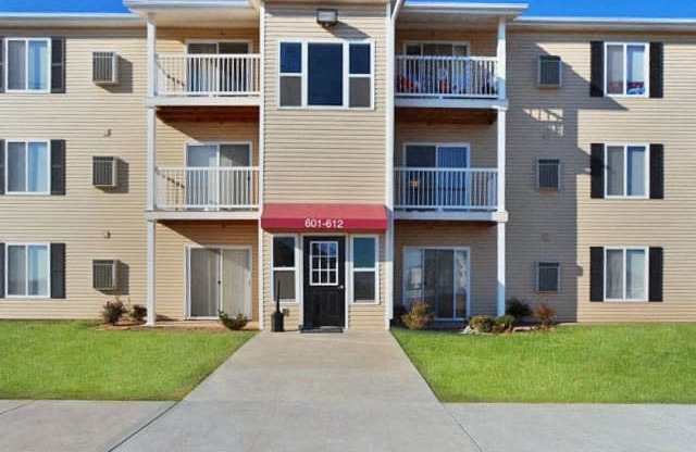 Exterior Entry at Ross Estates Apartments,MRD Conventional, Lawton, OK, 73505