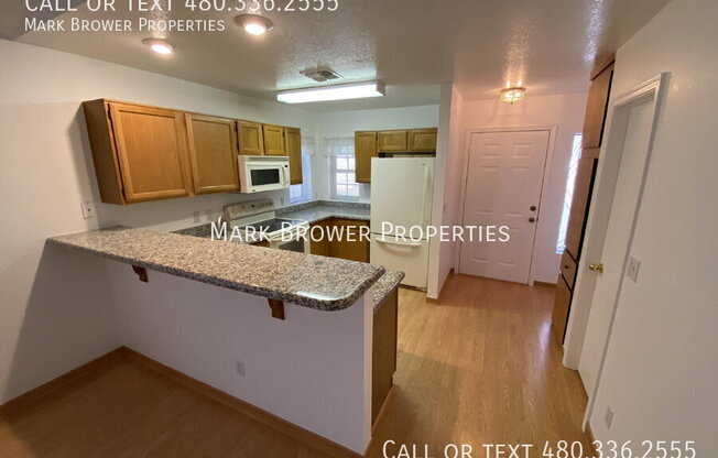 1120 N VAL VISTA Drive